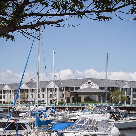 Doubletree By Hilton Racine Harbourwalk Hotell Exteriör bild