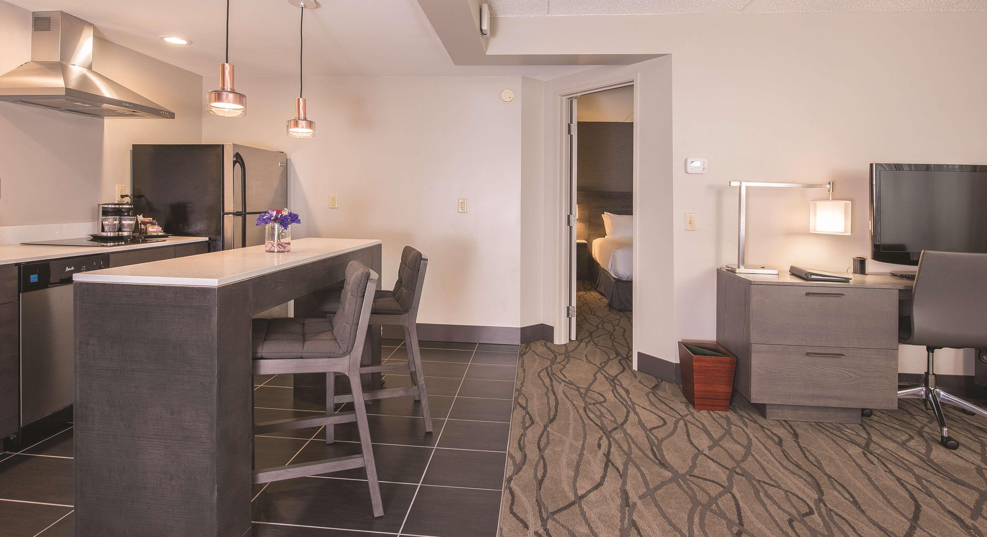 Doubletree By Hilton Racine Harbourwalk Hotell Exteriör bild
