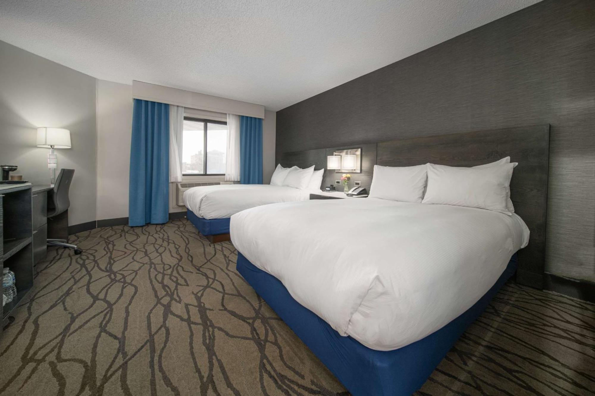 Doubletree By Hilton Racine Harbourwalk Hotell Exteriör bild